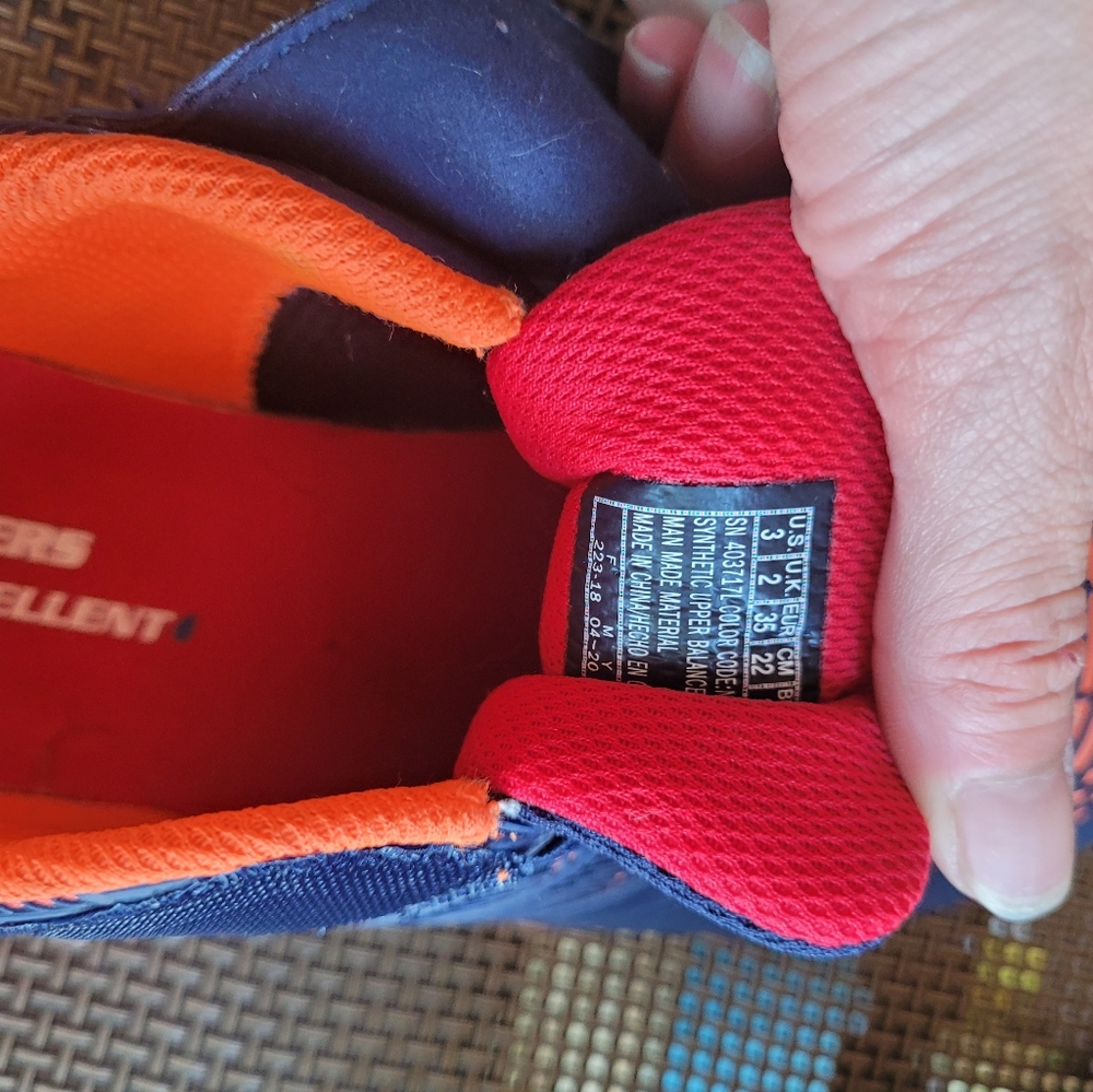 Boys shoes